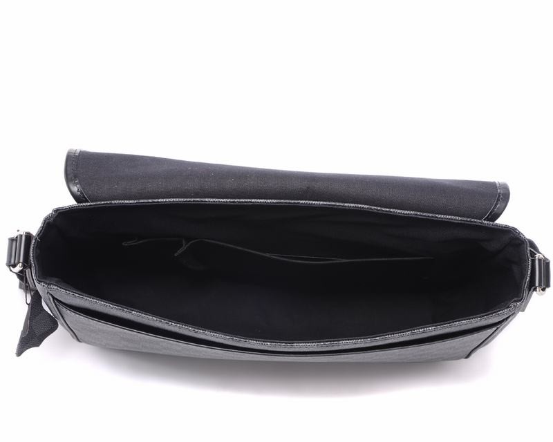 lv_n58029_men_shoulder_bags_black_grid_5.jpg