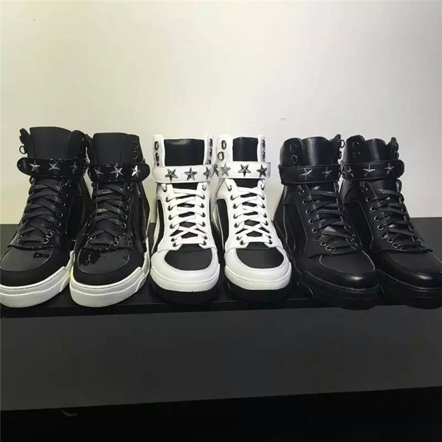 2015121519224111.jpg