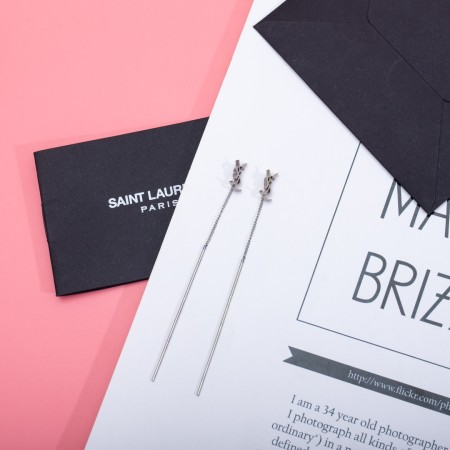 입생로랑 귀걸이