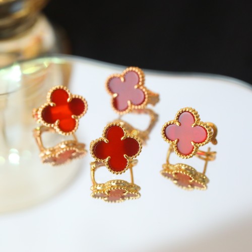 반클리프 귀걸이