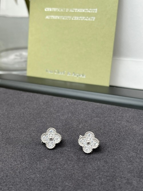 반클리프 귀걸이