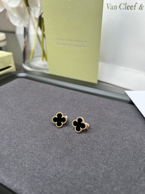 반클리프 귀걸이