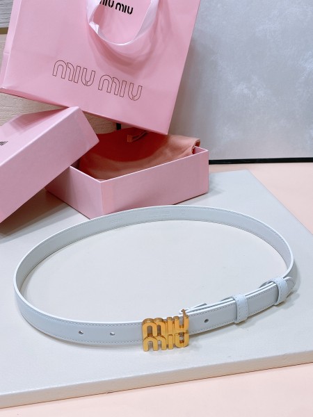 미우미우 2cm 벨트