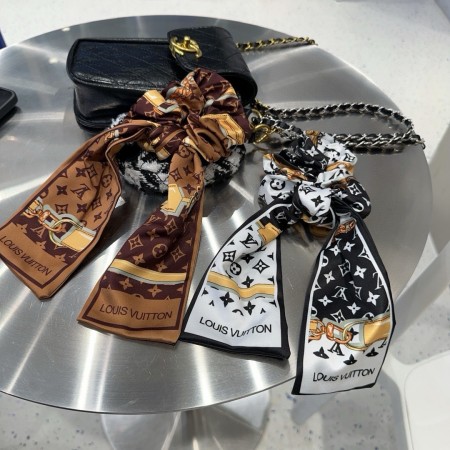 루이비통 머리핀