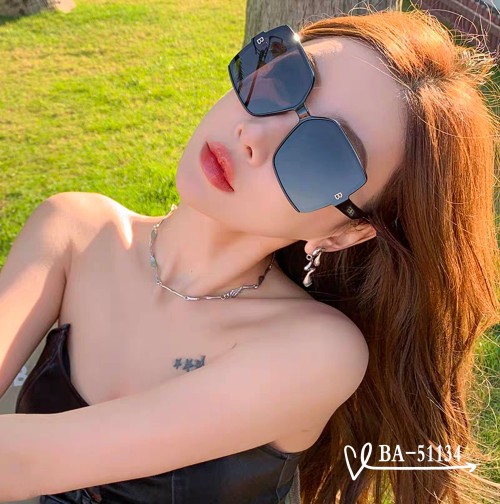 발렌시아가 선글라스