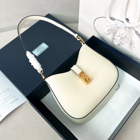 프라다 클레오백