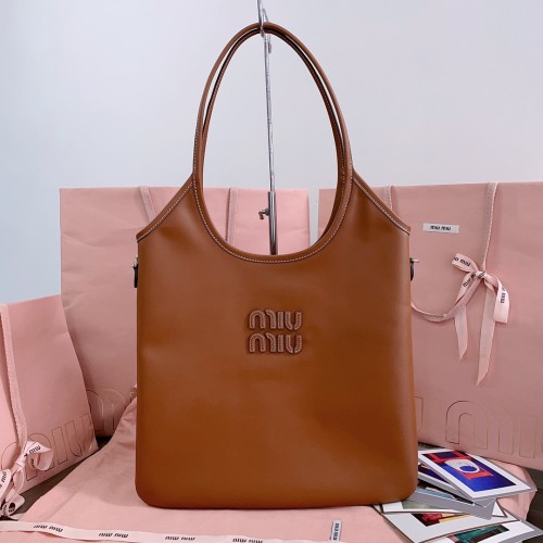 미우미우 숄더백