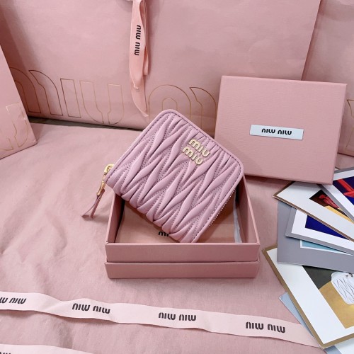 미우미우 반지갑