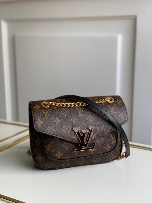 루이비통 파시 모노그램