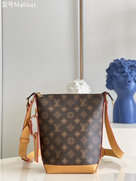 루이비통 M46241