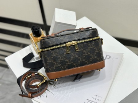 셀린느 베니티백