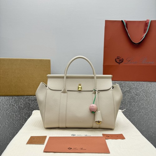 로로피아나 룸L32