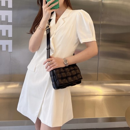 보테가 크로스백