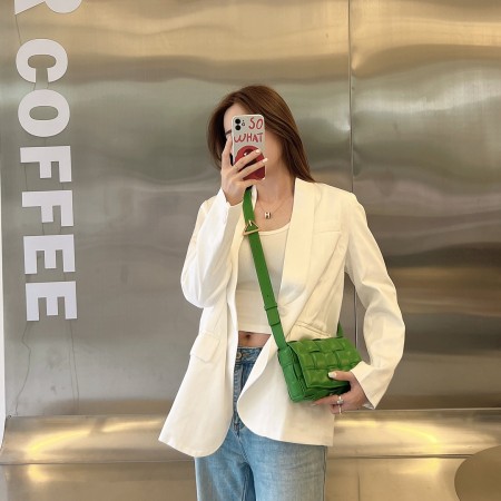 보테가 크로스백