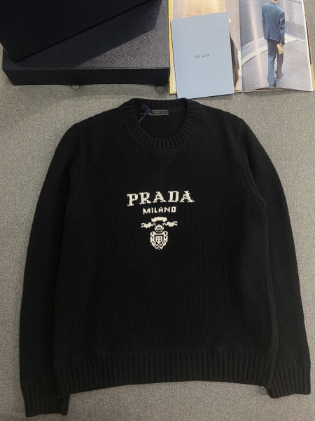 프라다 남녀공용 니트