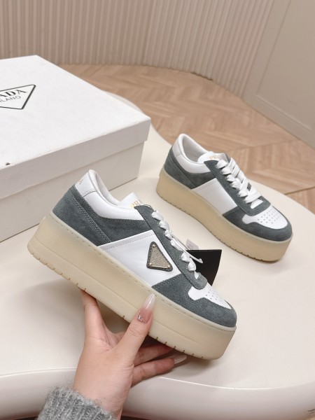 프라다 스니커즈