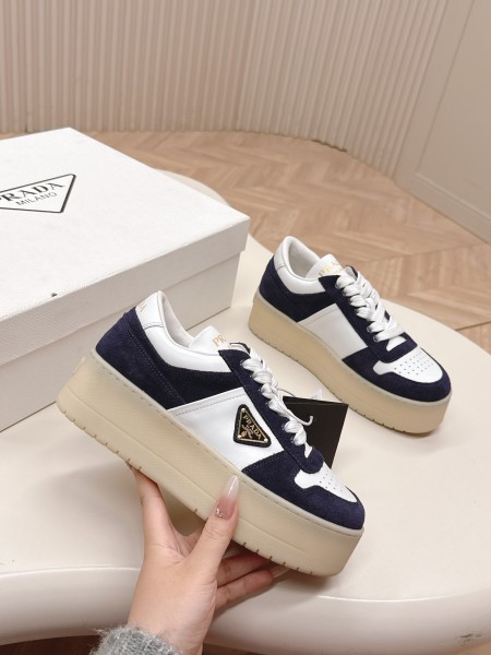 프라다 스니커즈