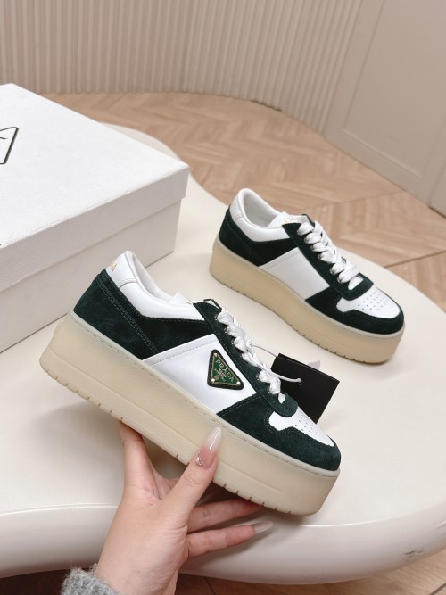 프라다 스니커즈