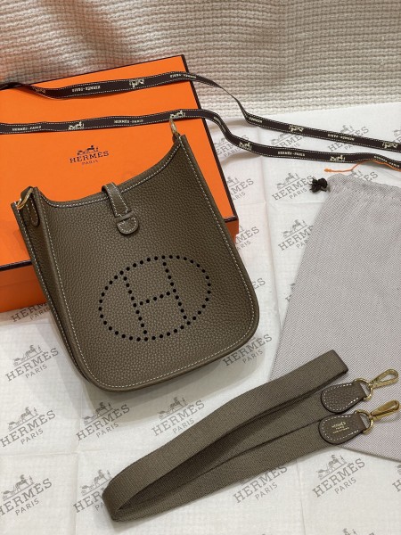 에르메스 에블린