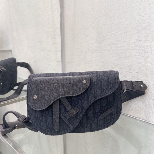 디올 남성 크로스백