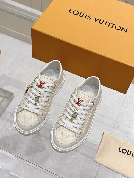 루이비통 스니커즈