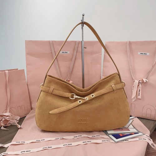 미우미우 숄더백