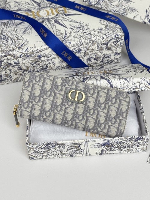 디올 장지갑