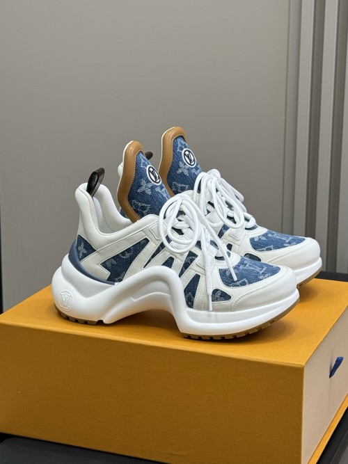 루이비통 스니커즈