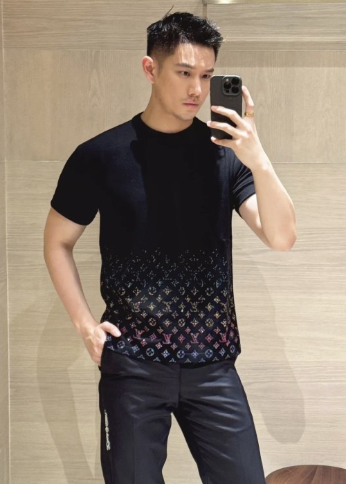 루이비통 남녀공용 반팔티