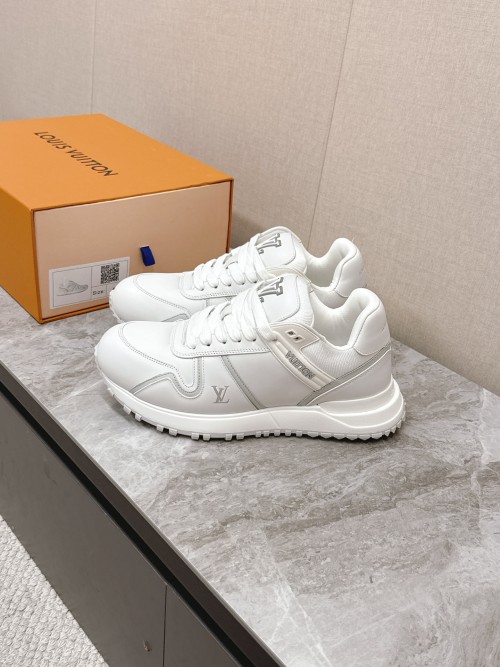 루이비통 스니커즈