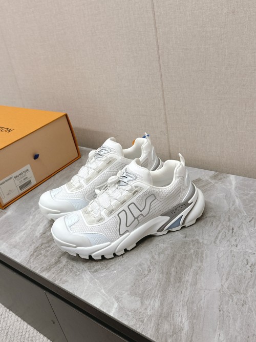 루이비통 스니커즈