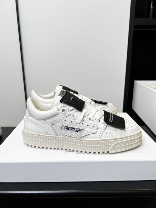 오프화이트 스니커즈