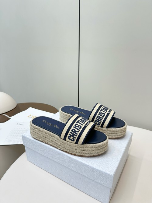 디올 슬리퍼