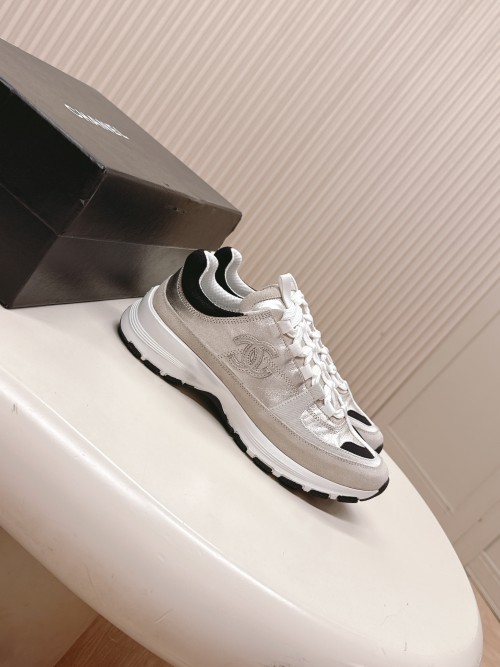 샤**넬 스니커즈