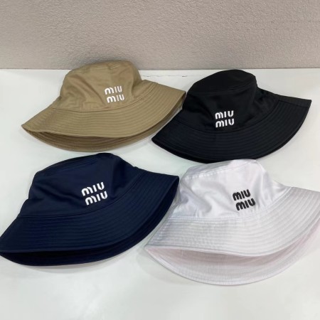 미우미우 모자