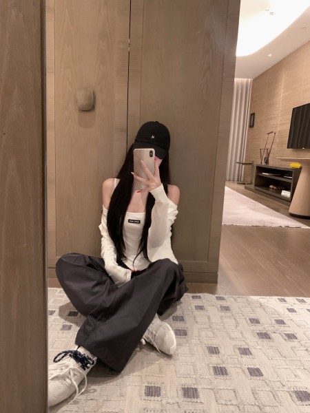 미우미우 나시가디건세트