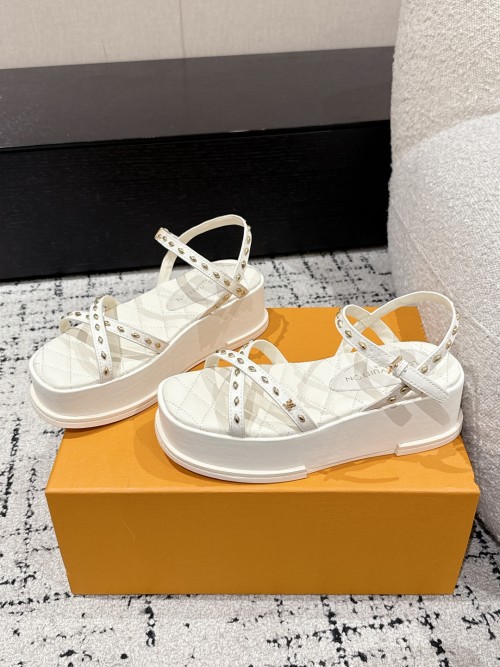 루이비통 샌들 5cm