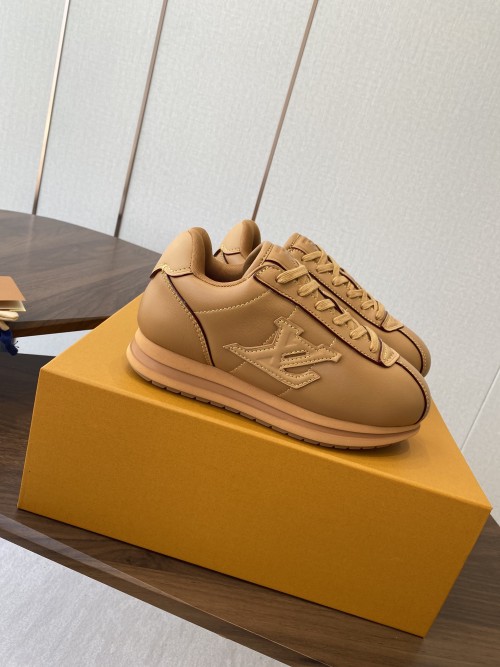 루이비통 스니커즈