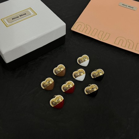 미우미우 귀걸이