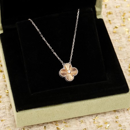 반클리프 목걸이