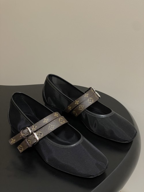 루이비통 플랫슈즈