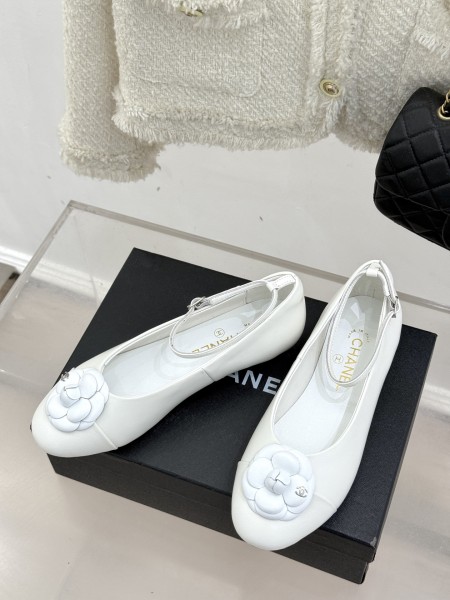 샤**넬 플랫슈즈