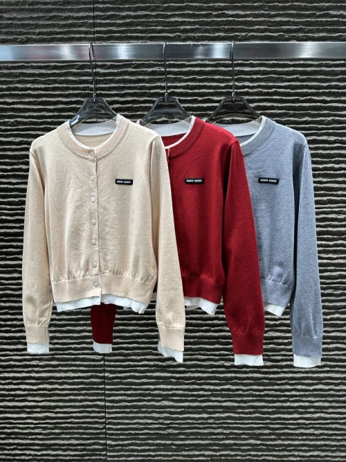 미우미우 가디건