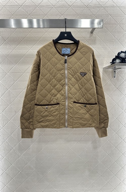 프라다 패딩