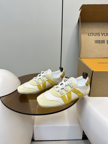 루이비통 스니커즈