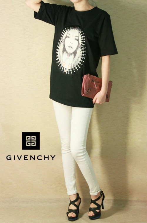 [Givenchy] 지방시 여인 프린팅 Tee - 한예슬 착용 제품