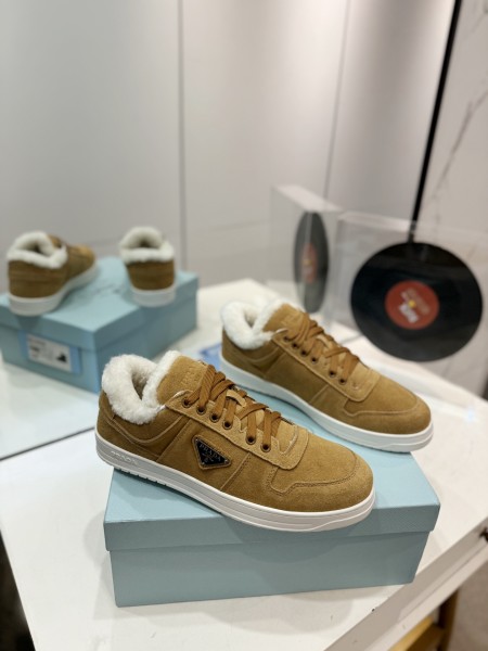 프라다 스니커즈