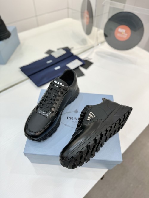 프라다 스니커즈