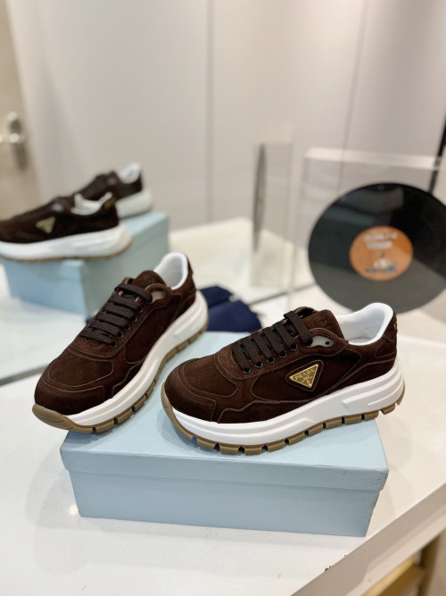 프라다 스니커즈