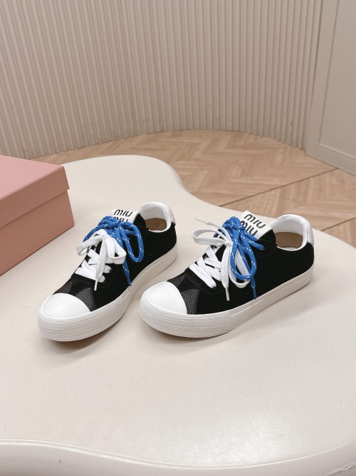 미우미우 스니커즈